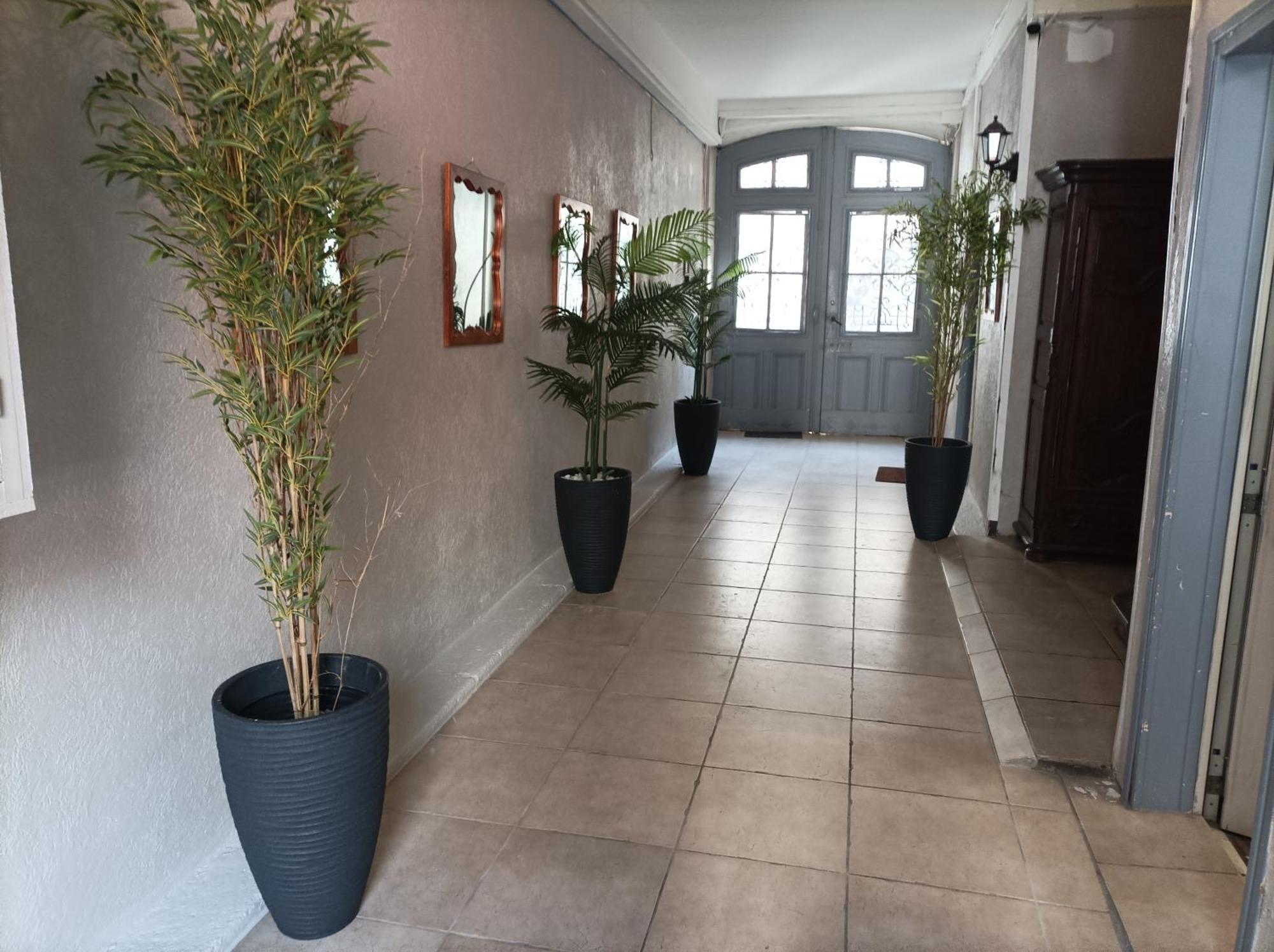 "La Cle Des Champs"-Meuble De Tourisme 3 Etoiles -Residence "Les Logis De Beziers"-Garage Optionnel-Coeur De Ville-Plages A 16Km ! Экстерьер фото